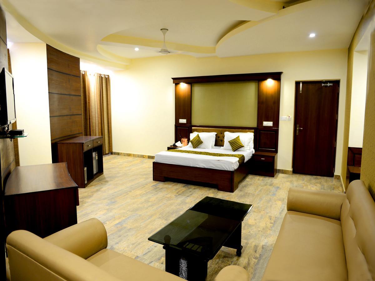 Anurag Hotel Katra (Jammu and Kashmir) Exterior foto